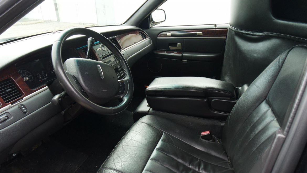 Limousine for Sale in North East, PA - Photo 4