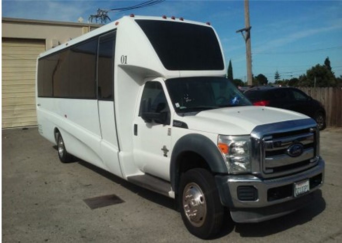Shuttle Bus for sale: 2013 Ford F550 30 PAX Shuttle Bus by Grech
