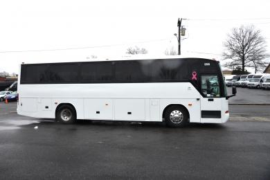 2002 Freightliner E3500 Motorcoach for Sale in Oaklyn, New Jersey, US - Photo 4