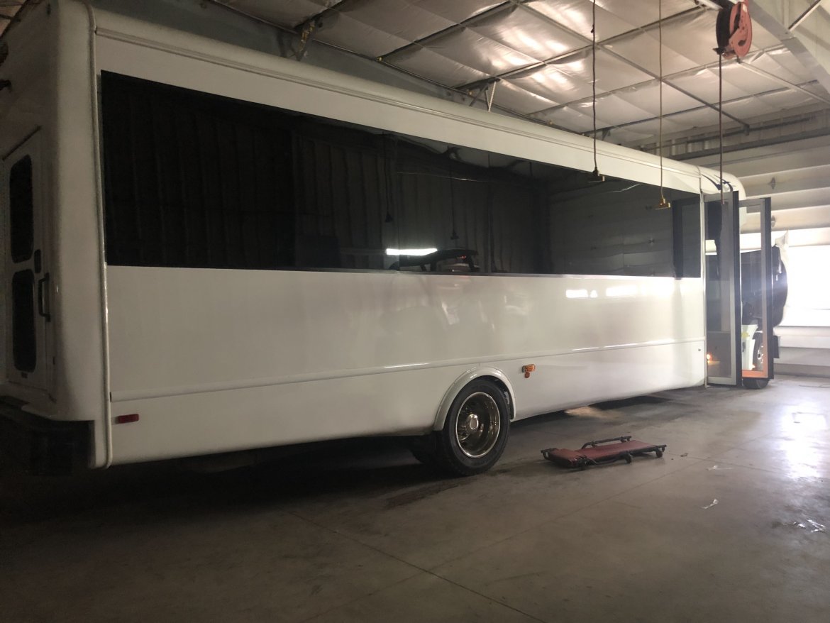 Limo Bus for Sale in North East, PA - Photo 7