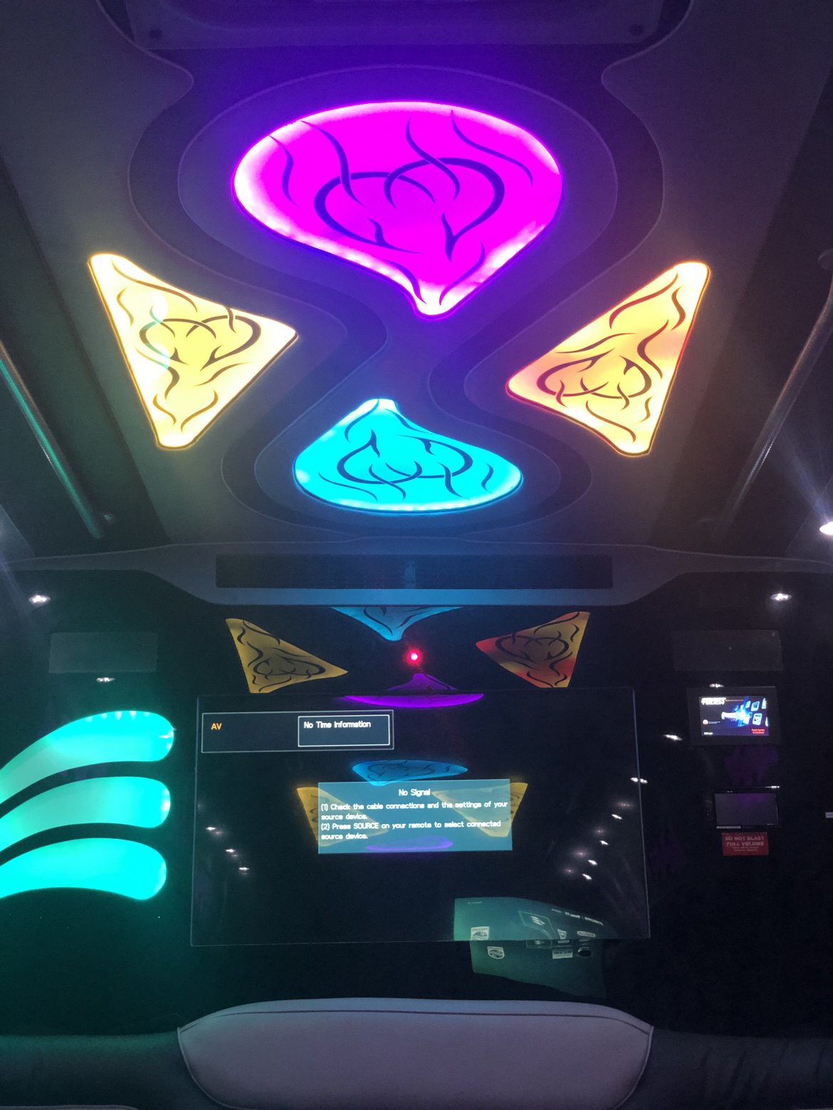 Limo Bus for Sale in North East, PA - Photo 12