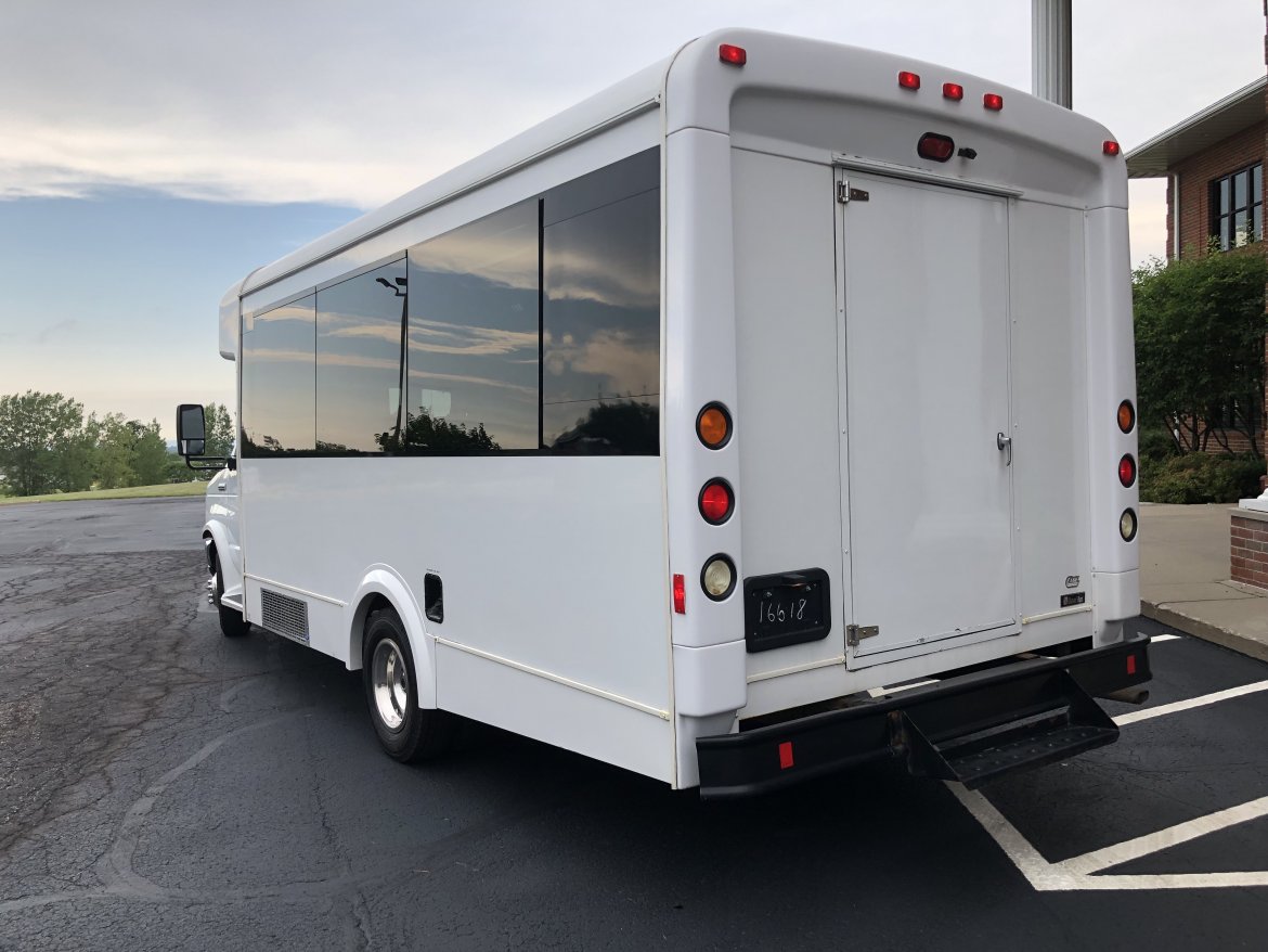 Limo Bus for Sale in North East, PA - Photo 5