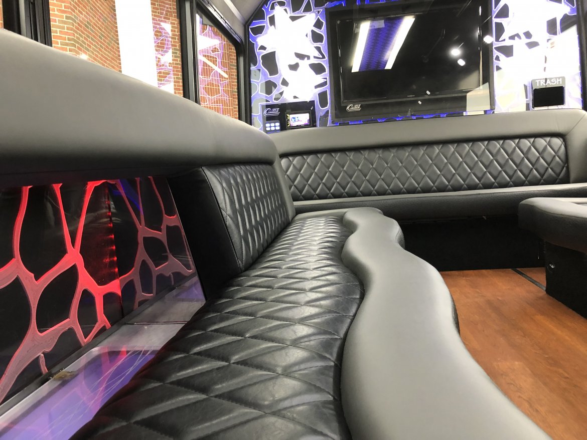 Limo Bus for Sale in North East, PA - Photo 7