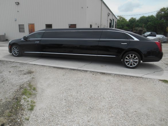 2013 Cadillac XTS Limousine for Sale in TAMPA, FL - Photo 3