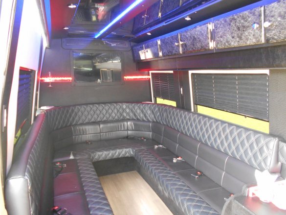 2013 Mercedes-Benz Sprinter Sprinter for Sale in Tuscaloosa, AL - Photo 3