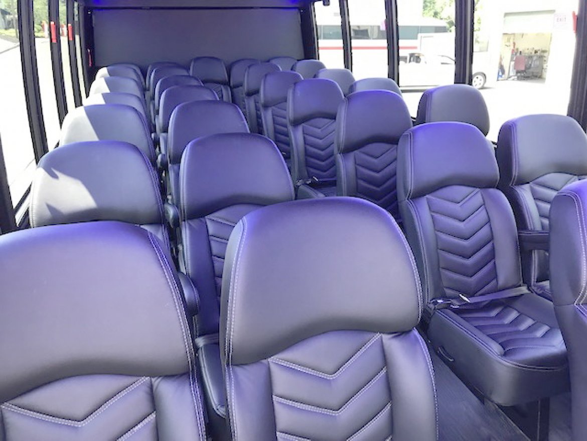 Shuttle Bus for Sale in oaklyn, NJ - Photo 8