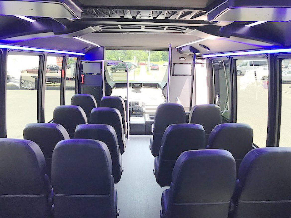 Shuttle Bus for Sale in oaklyn, NJ - Photo 11