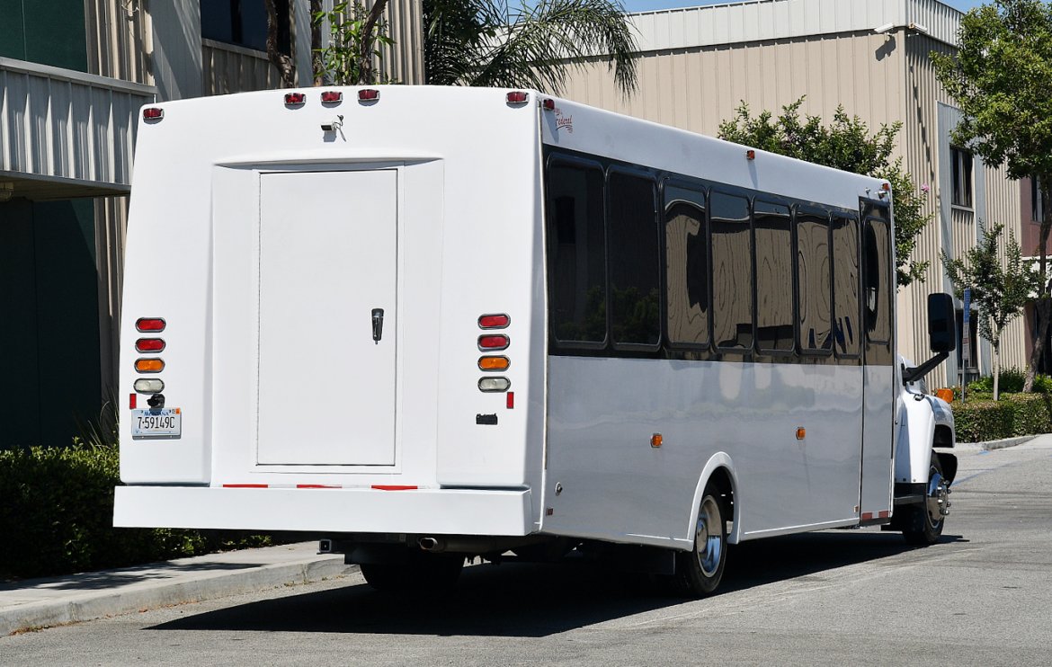 Limo Bus for Sale in Fontana, CA - Photo 8