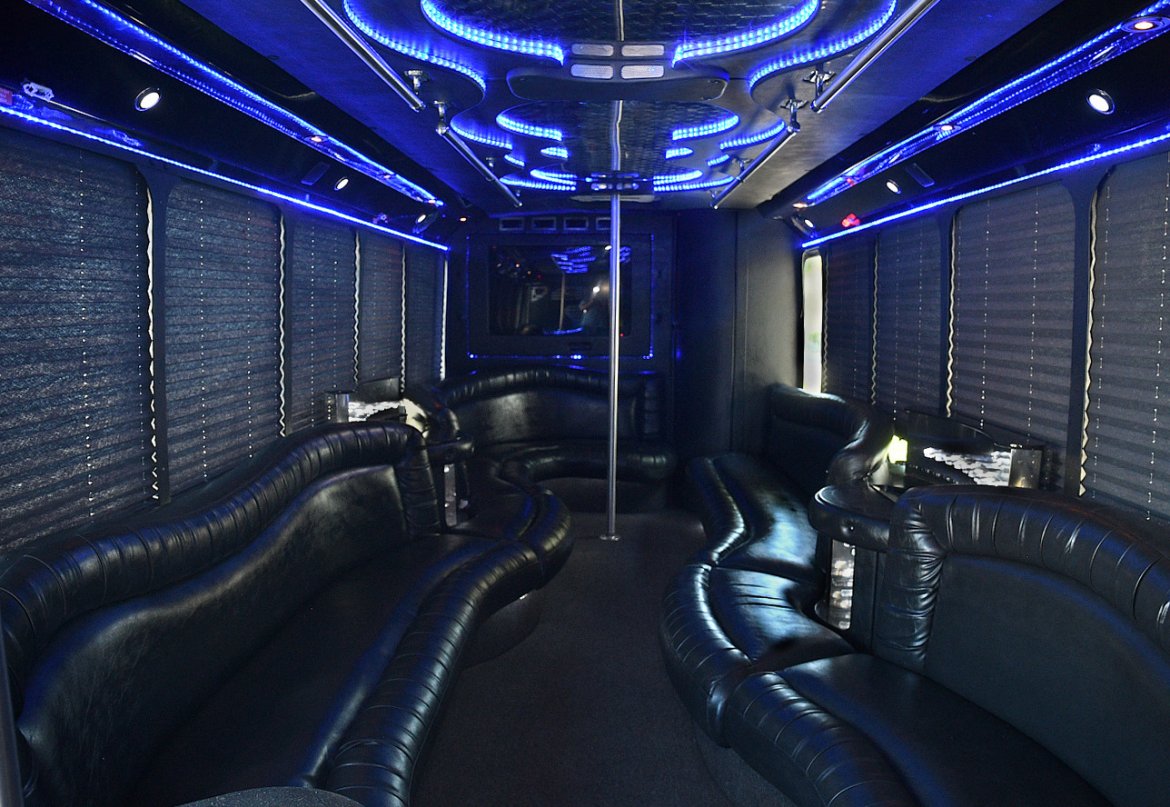 Limo Bus for Sale in Fontana, CA - Photo 14