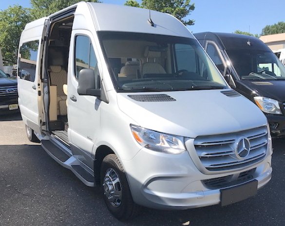 2019 Mercedes-Benz 3500, 170" Sprinter for Sale in oaklyn, NJ - Photo 2
