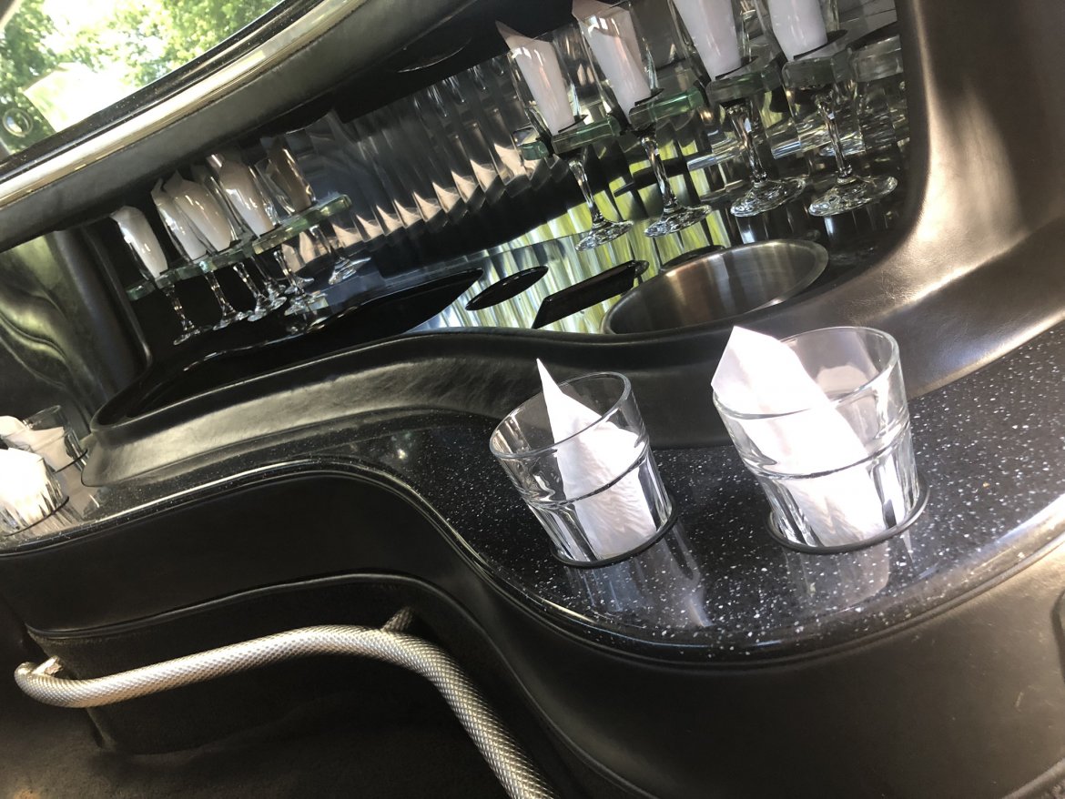 Limousine for Sale in North East, PA - Photo 8