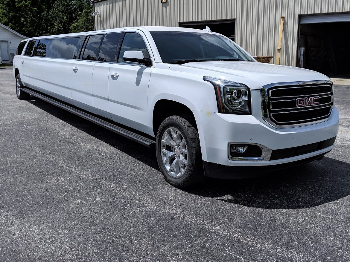 SUV Stretch for Sale in Springfield, MO - Photo 3