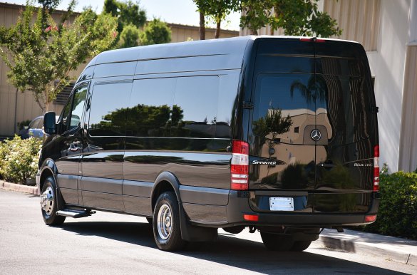 2013 Mercedes-Benz Sprinter 3500 Sprinter for Sale in Fontana, CA - Photo 2