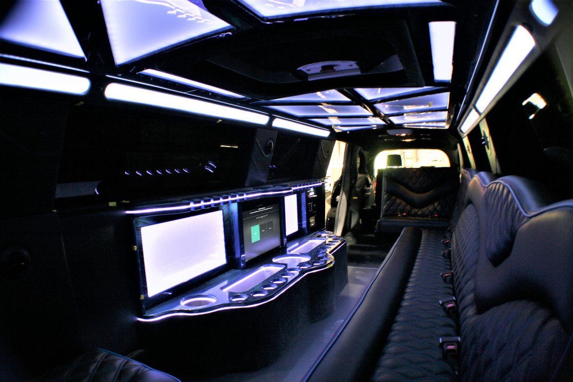 Limousine for Sale in Springfield, MO - Photo 2