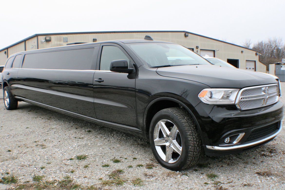 Limousine for Sale in Springfield, MO - Photo 5