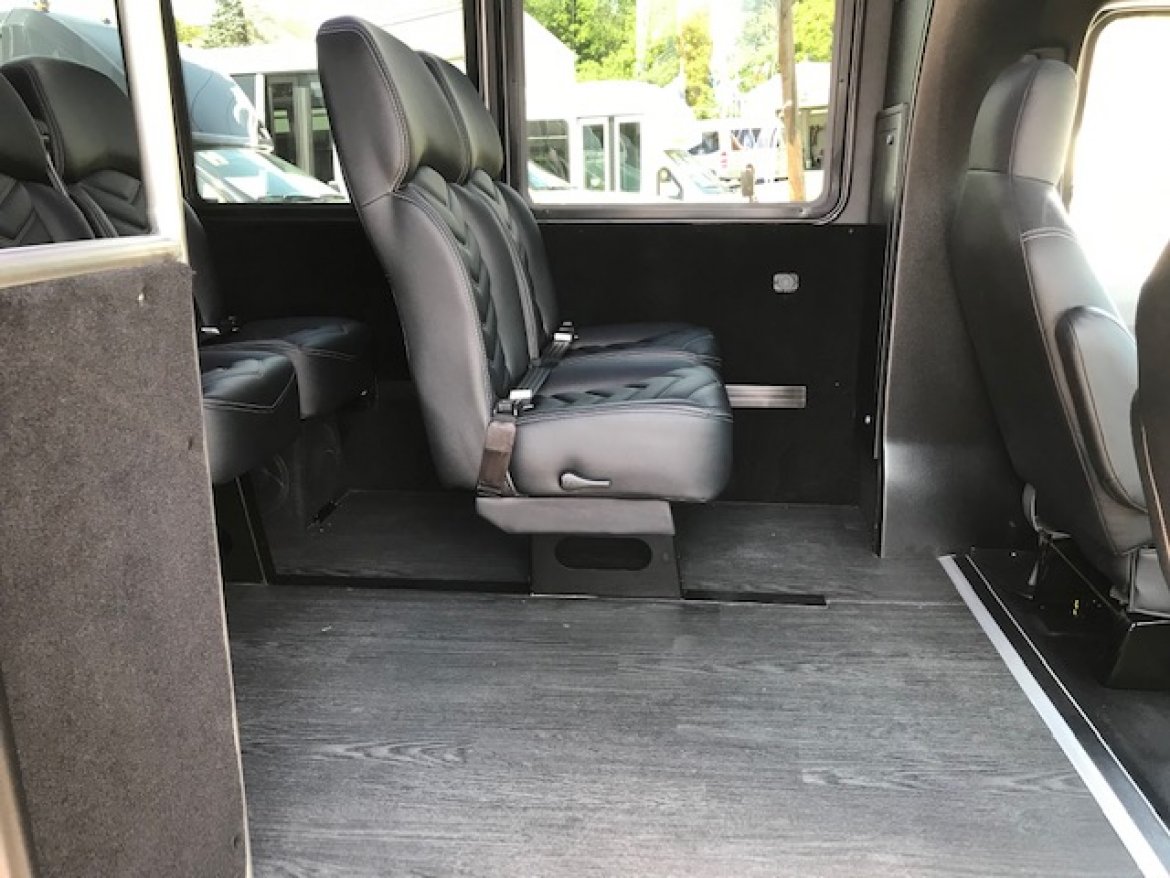 Executive Shuttle for Sale in oaklyn, NJ - Photo 7