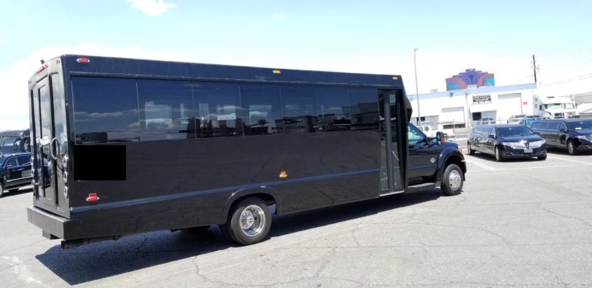 Shuttle Bus for Sale in Fontana, CA - Photo 9