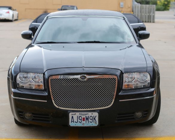 2005 Chrysler 300 Limousine for Sale in Maryville, MO - Photo 3