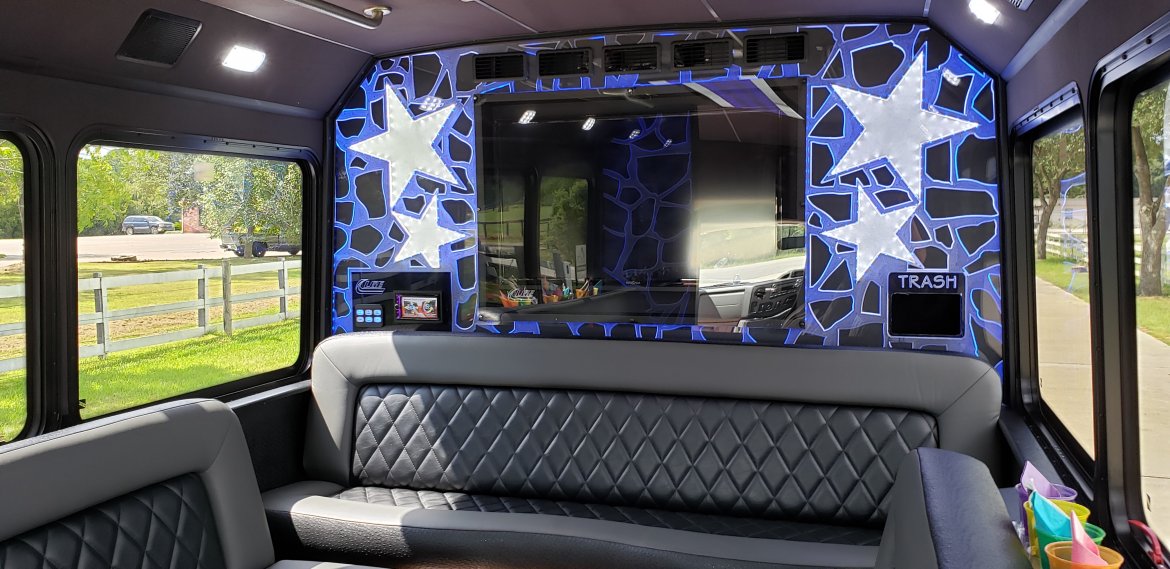 Limo Bus for Sale in Houston, TX - Photo 13