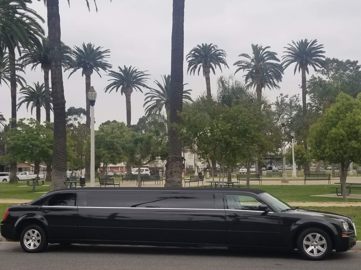 Limousine for Sale in los angeles, CA - Photo 3
