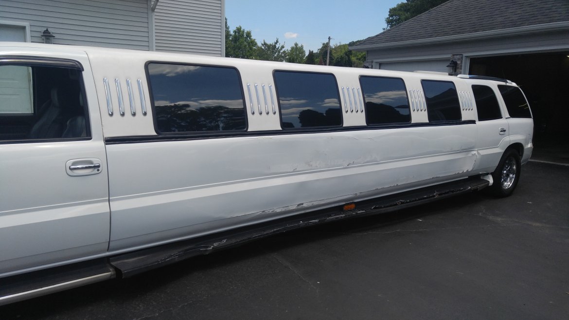 SUV Stretch for Sale in St Louis, MO - Photo 7