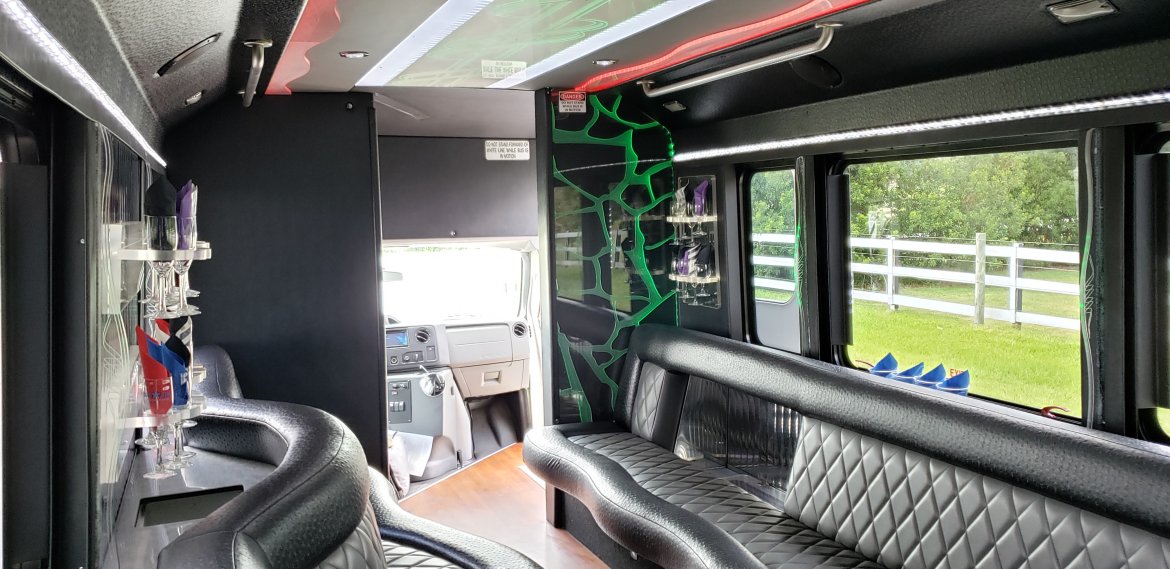 Limo Bus for Sale in Houston, TX - Photo 19