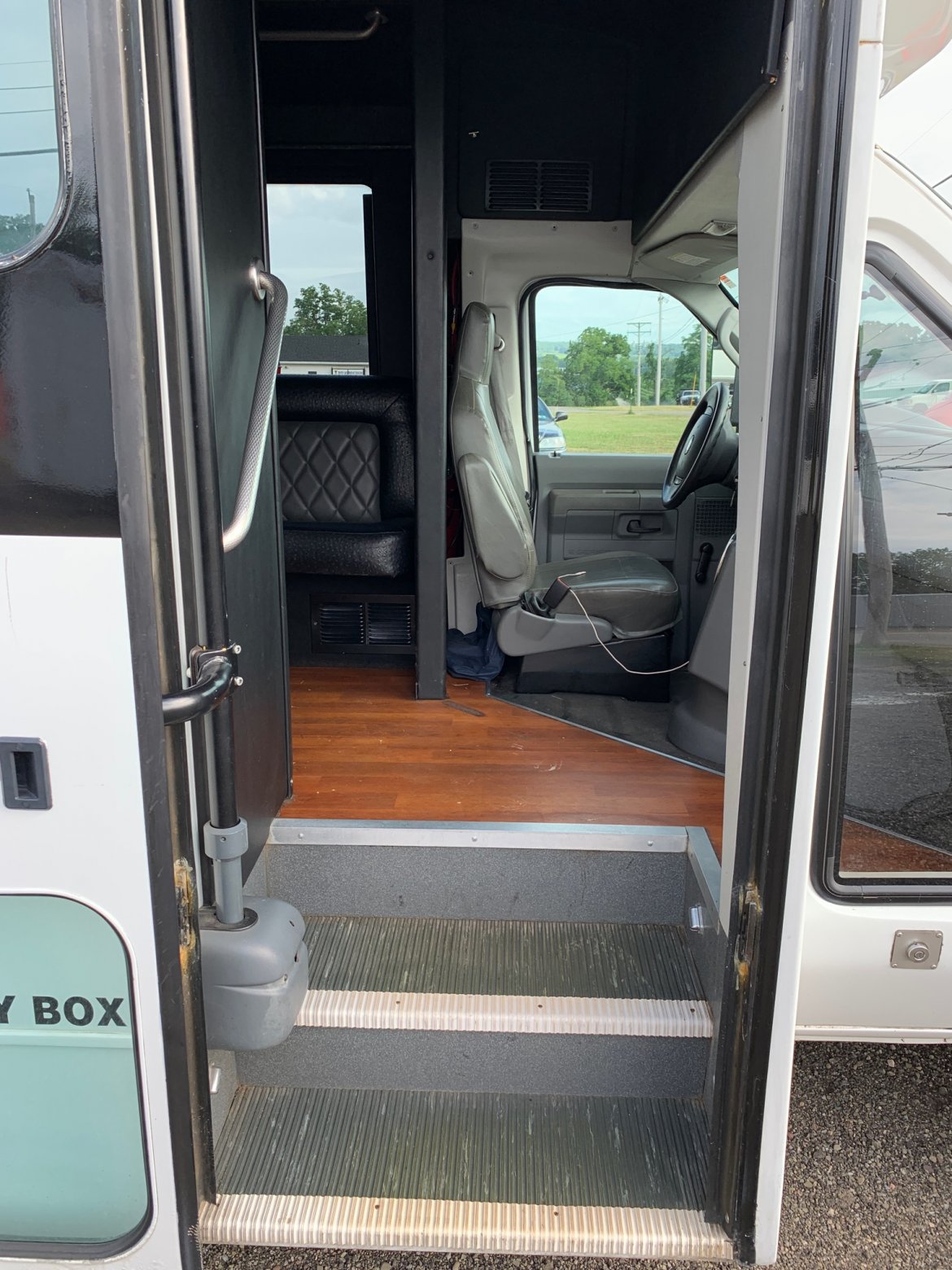 Limo Bus for Sale in Houston, TX - Photo 25