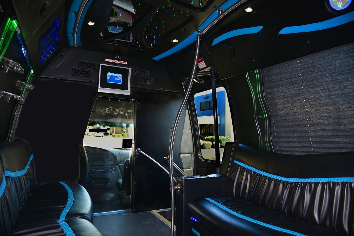 Limo Bus for Sale in Fontana, CA - Photo 12