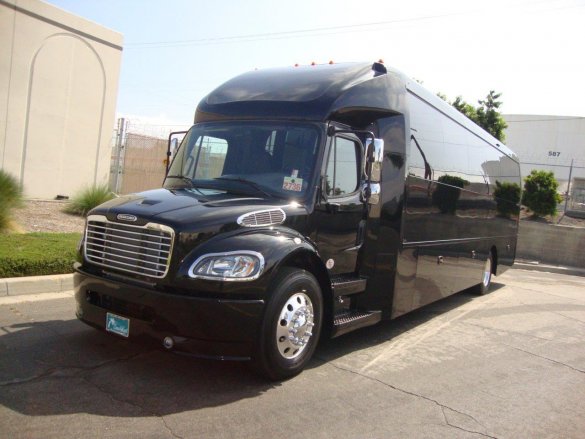 2019 Freightliner M2 E40 SuperCoach Executive Shuttle for Sale in CARSON, CA - Main Photo