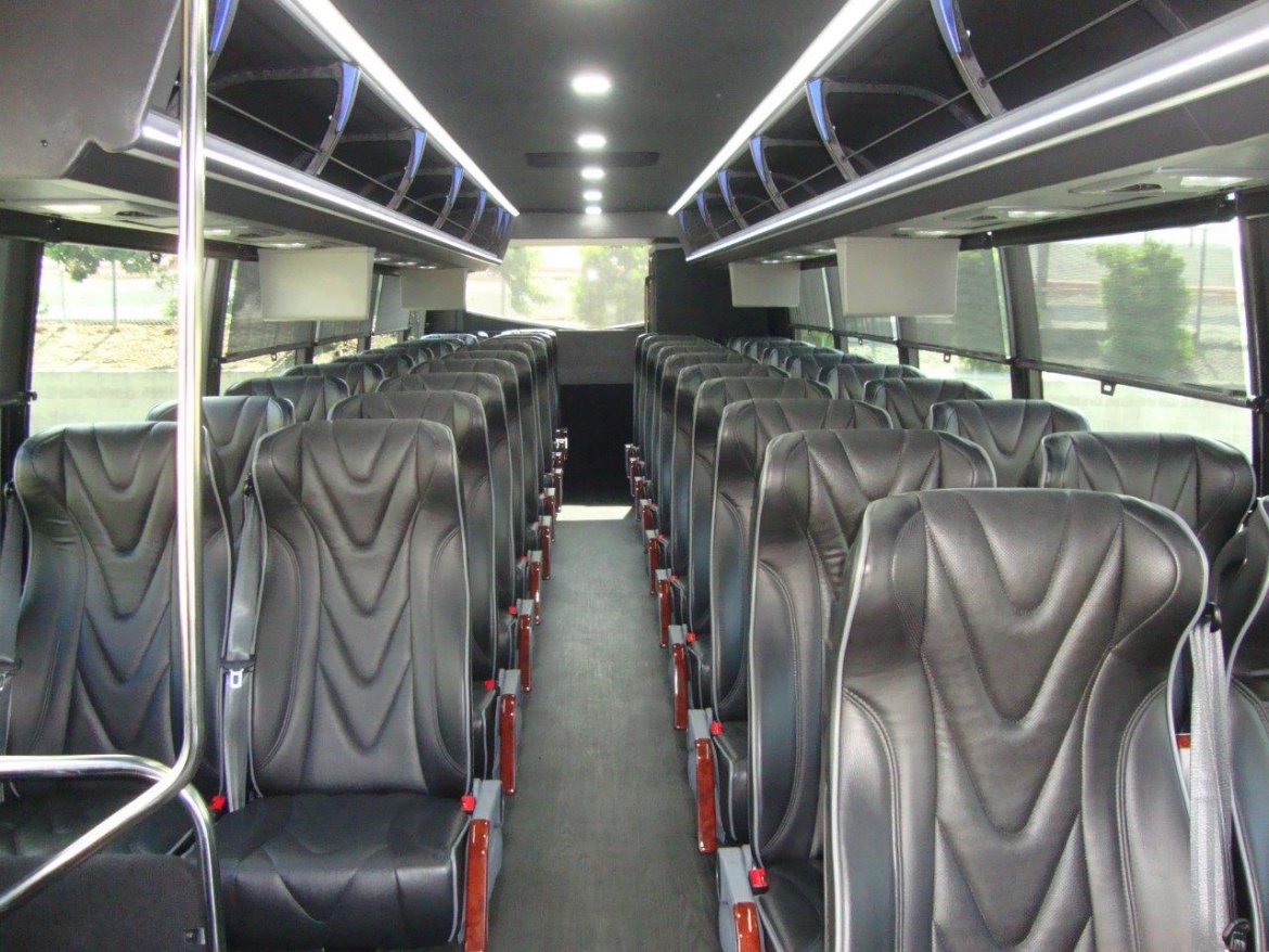 Executive Shuttle for Sale in CARSON, CA - Photo 11