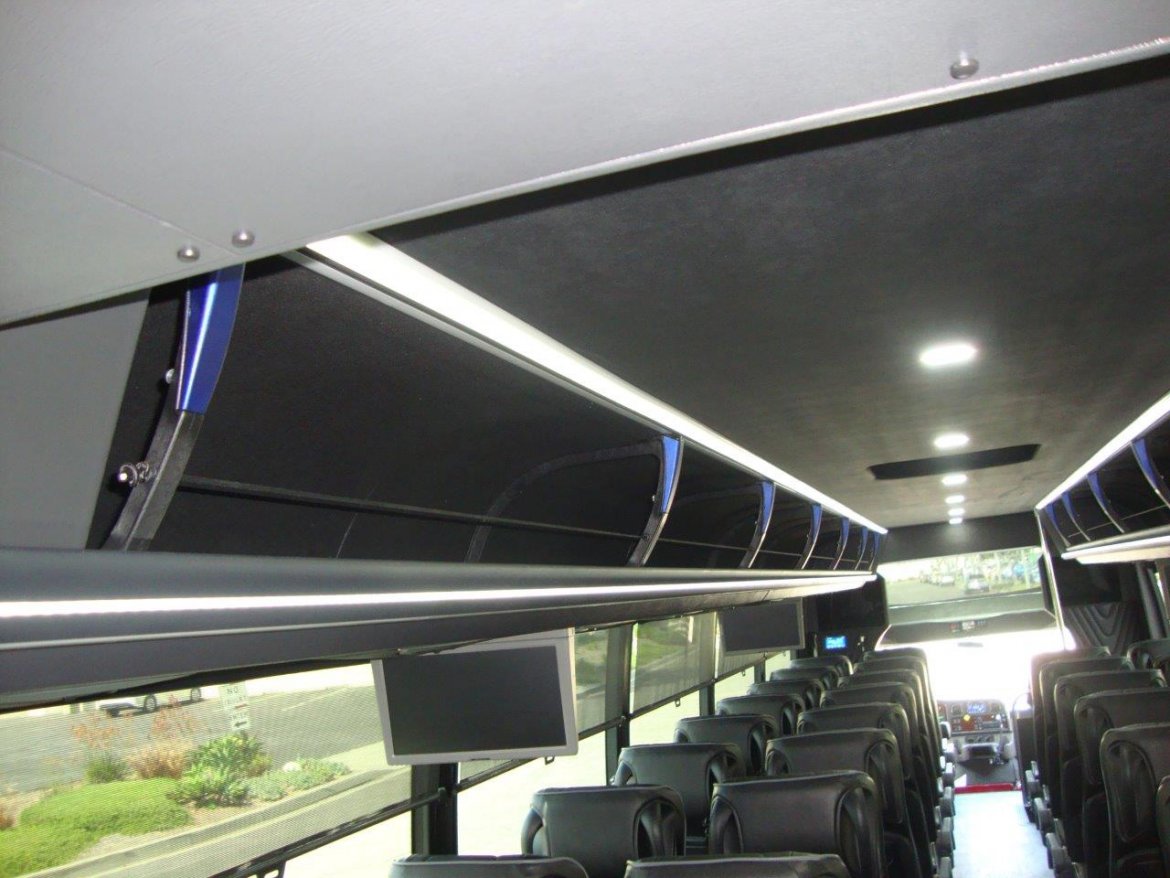 Executive Shuttle for Sale in CARSON, CA - Photo 14