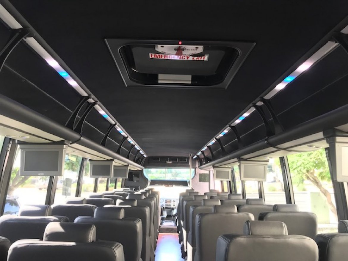 Executive Shuttle for Sale in Riverside, CA - Photo 21