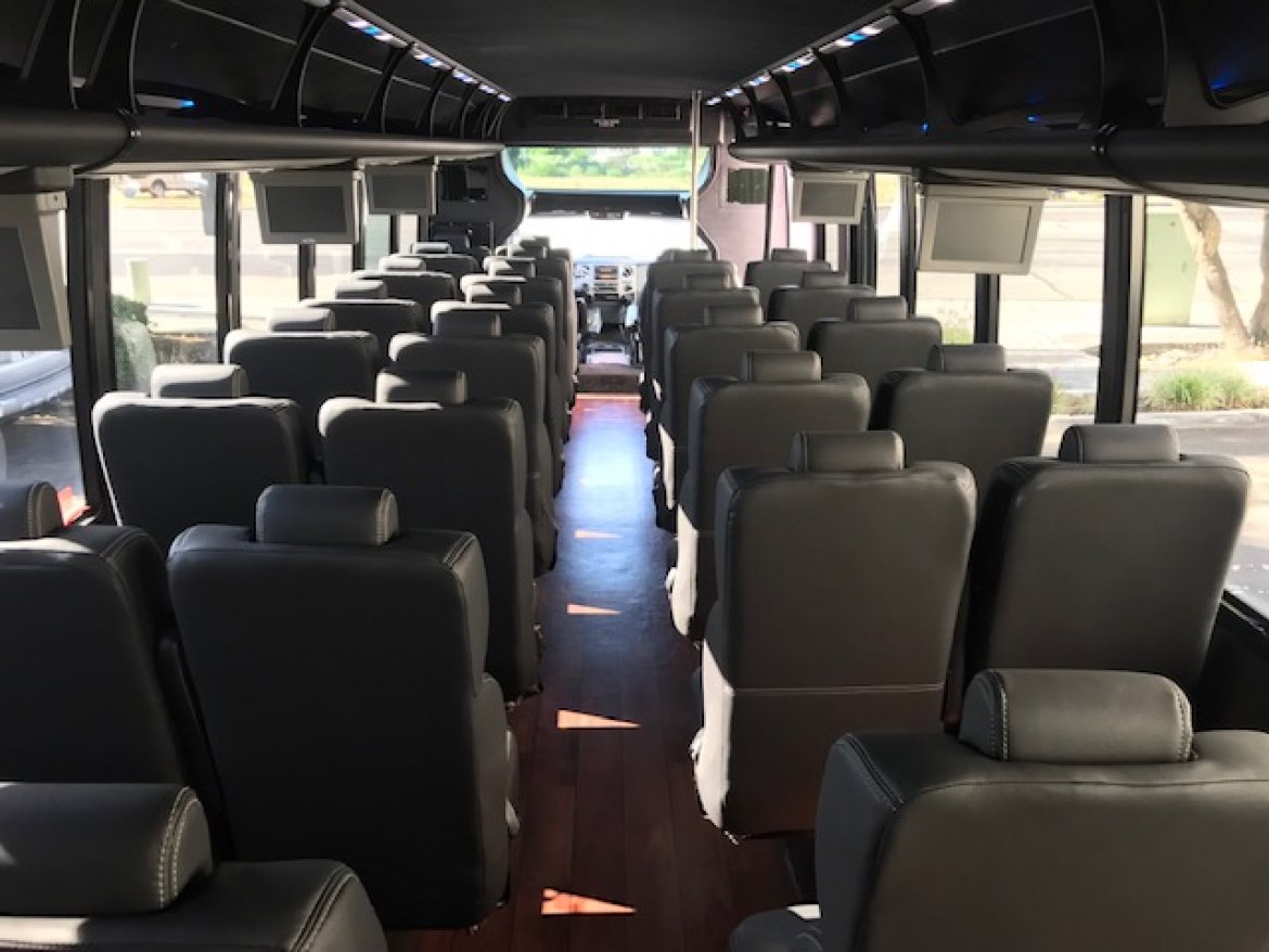 Executive Shuttle for Sale in Riverside, CA - Photo 22