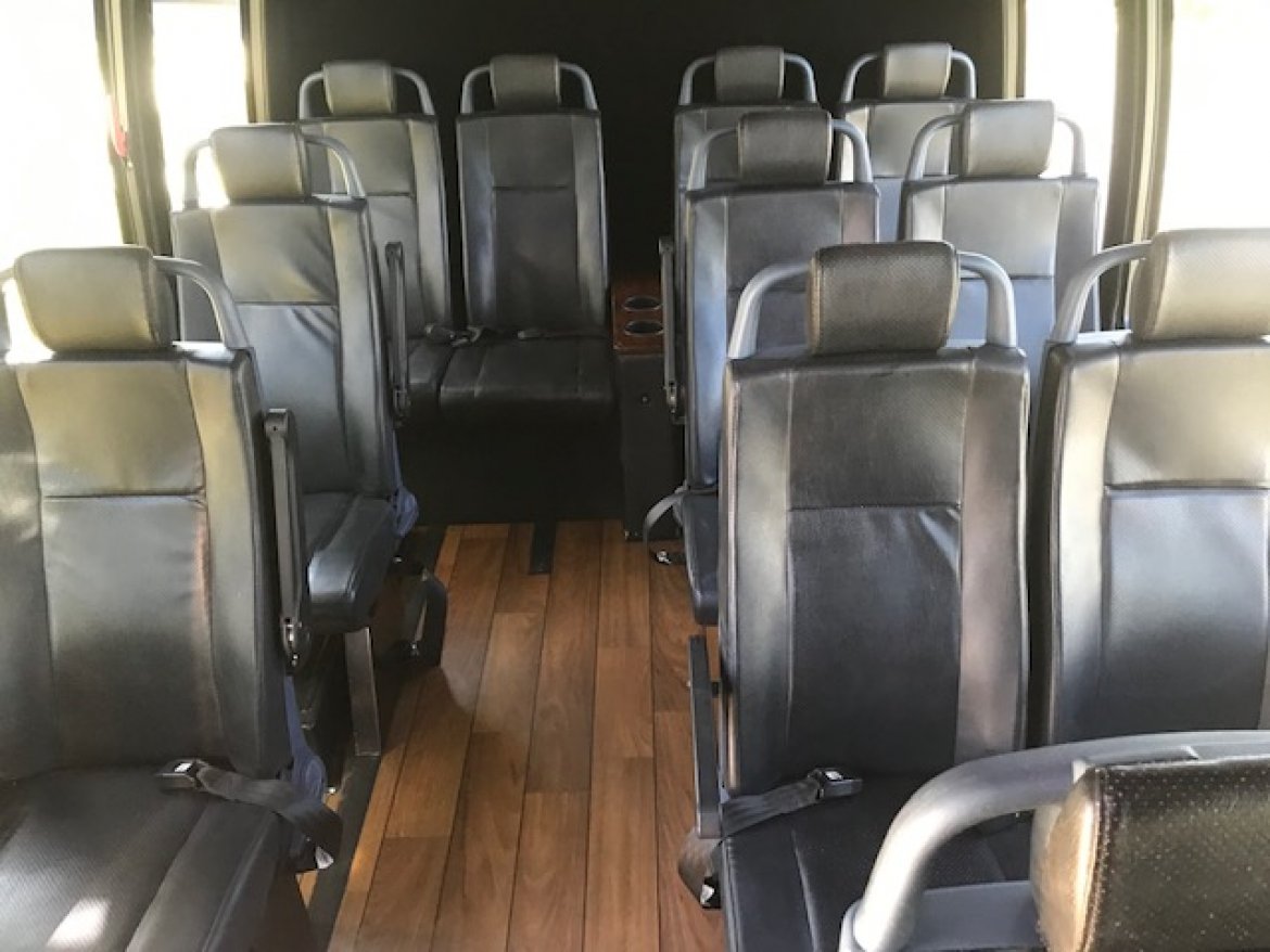 Executive Shuttle for Sale in Riverside, CA - Photo 11