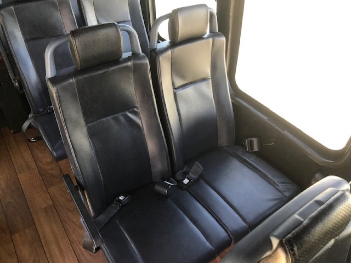 Executive Shuttle for Sale in Riverside, CA - Photo 15