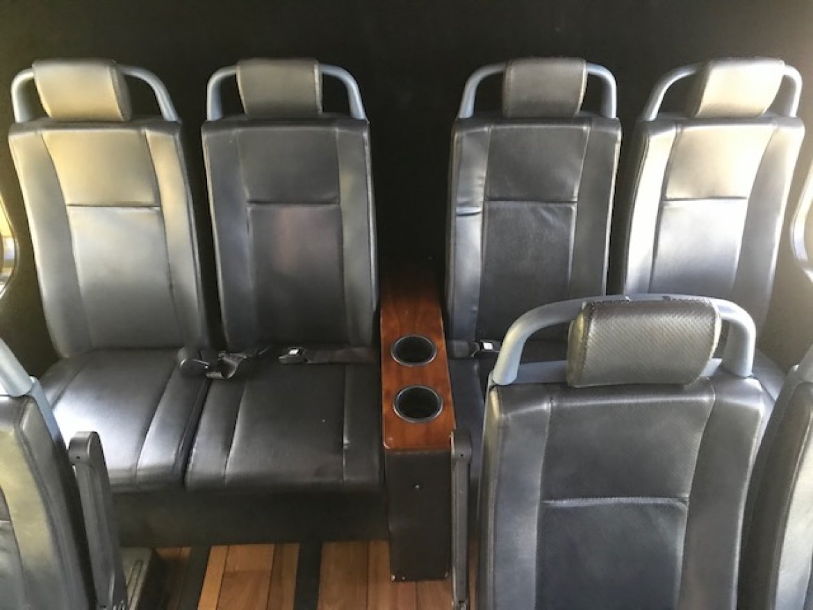 Executive Shuttle for Sale in Riverside, CA - Photo 17