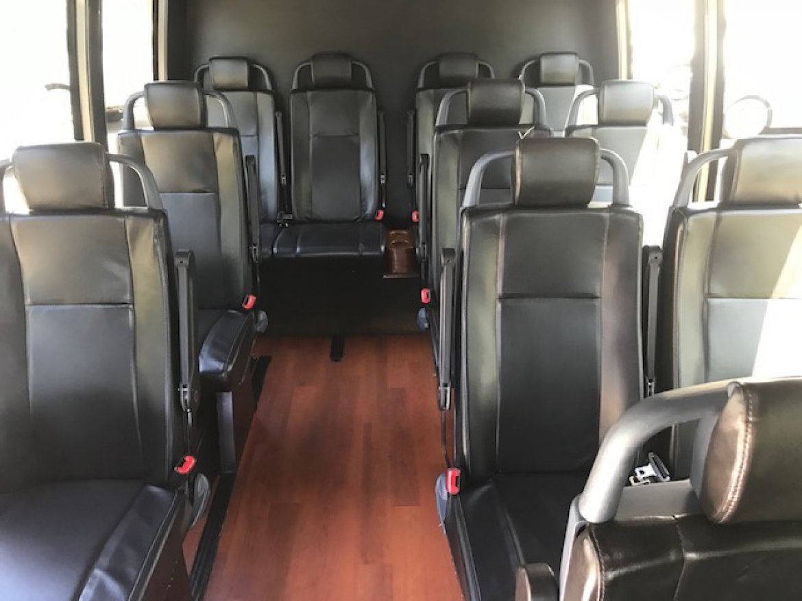 Executive Shuttle for Sale in Riverside, CA - Photo 9