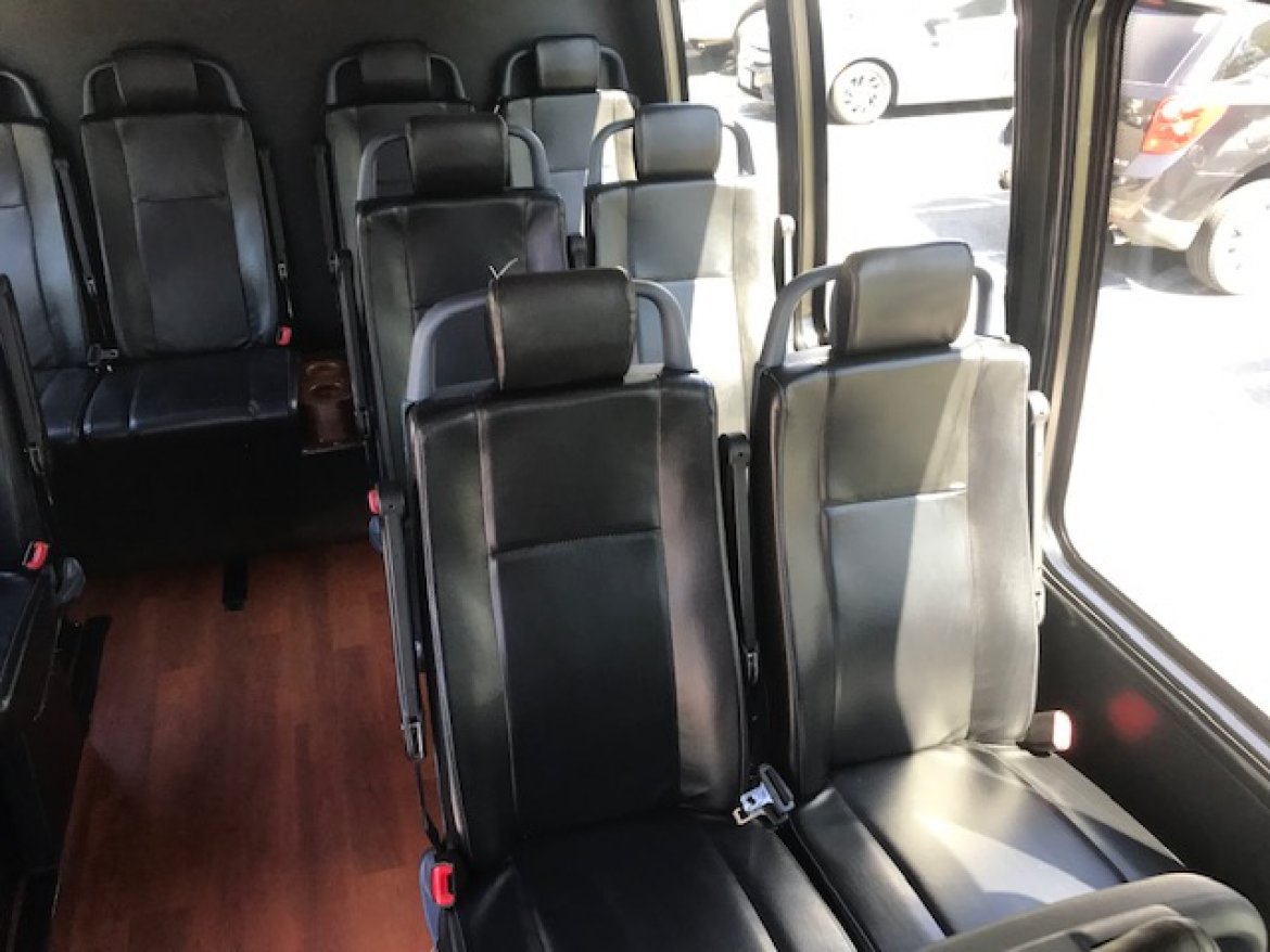 Executive Shuttle for Sale in Riverside, CA - Photo 18