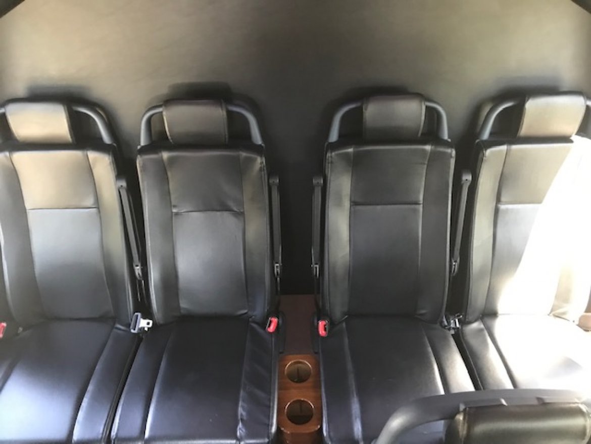 Executive Shuttle for Sale in Riverside, CA - Photo 21