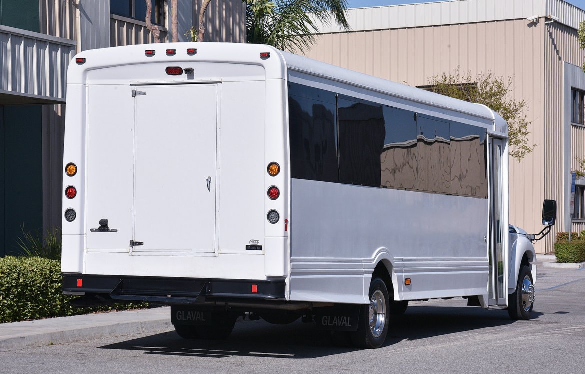 Limo Bus for Sale in Fontana, CA - Photo 7