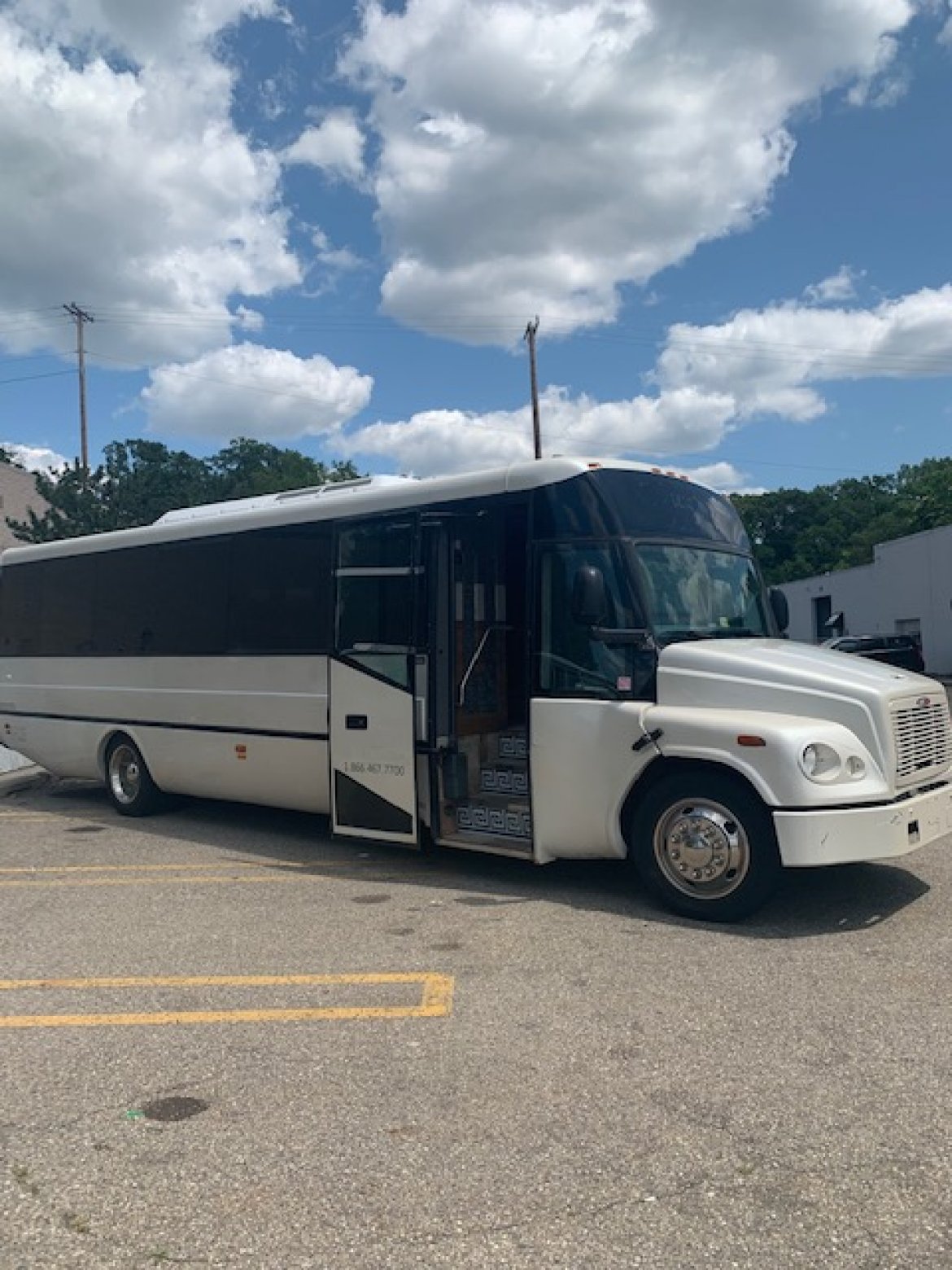Limo Bus for sale: 2005 Freightliner m1035 by m1035