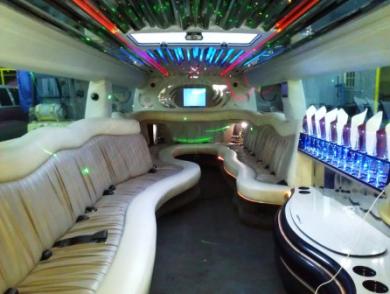 2006 Hummer H2 SUV Stretch for Sale in Los Angeles, California, US - Photo 4
