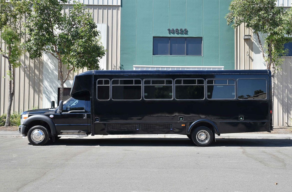 Limo Bus for Sale in Fontana, CA - Photo 3