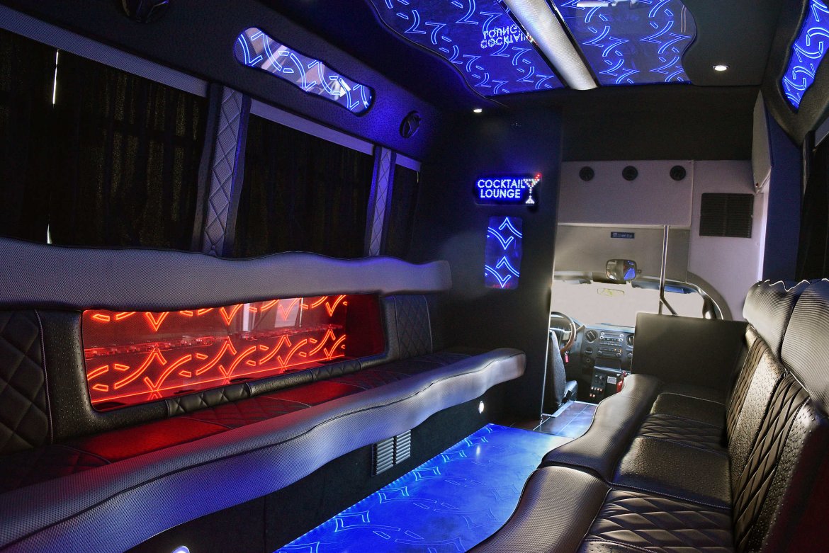 Limo Bus for Sale in Fontana, CA - Photo 13