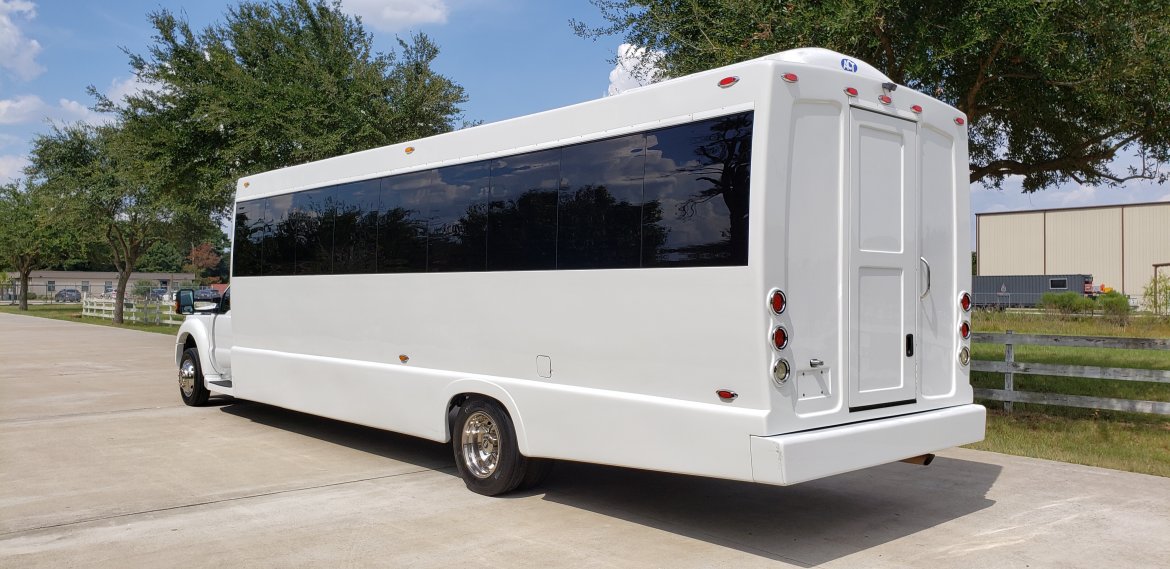 Limo Bus for Sale in Houston, TX - Photo 6
