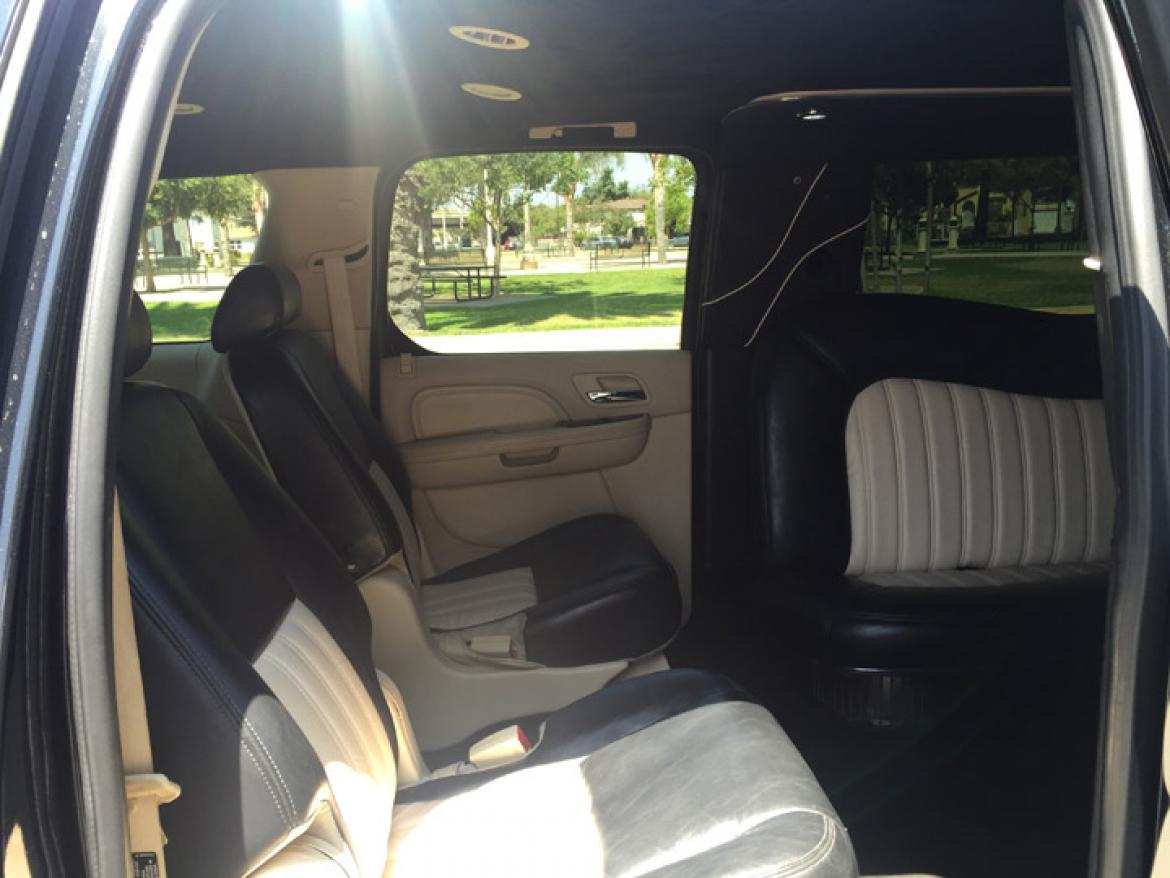 Photo of Limousine for sale: 2007 Cadillac Escalade by Pinnacle