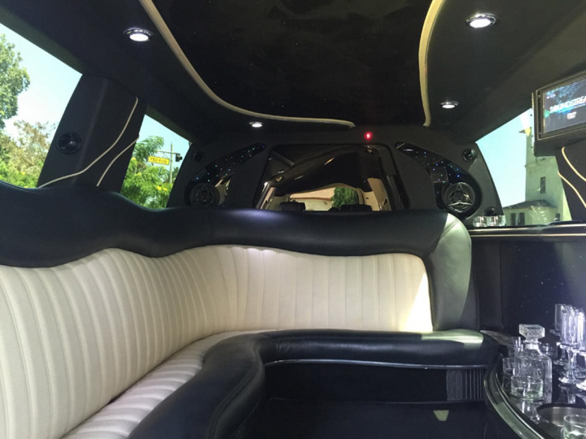Photo of Limousine for sale: 2007 Cadillac Escalade by Pinnacle