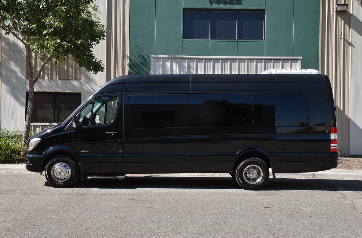 Sprinter for Sale in Fontana, CA - Photo 2
