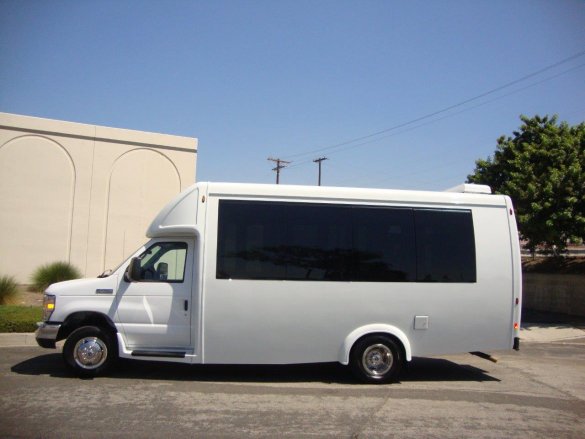 2019 Ford E450 Paratransit Shuttle Bus for Sale in CARSON, CA - Photo 3