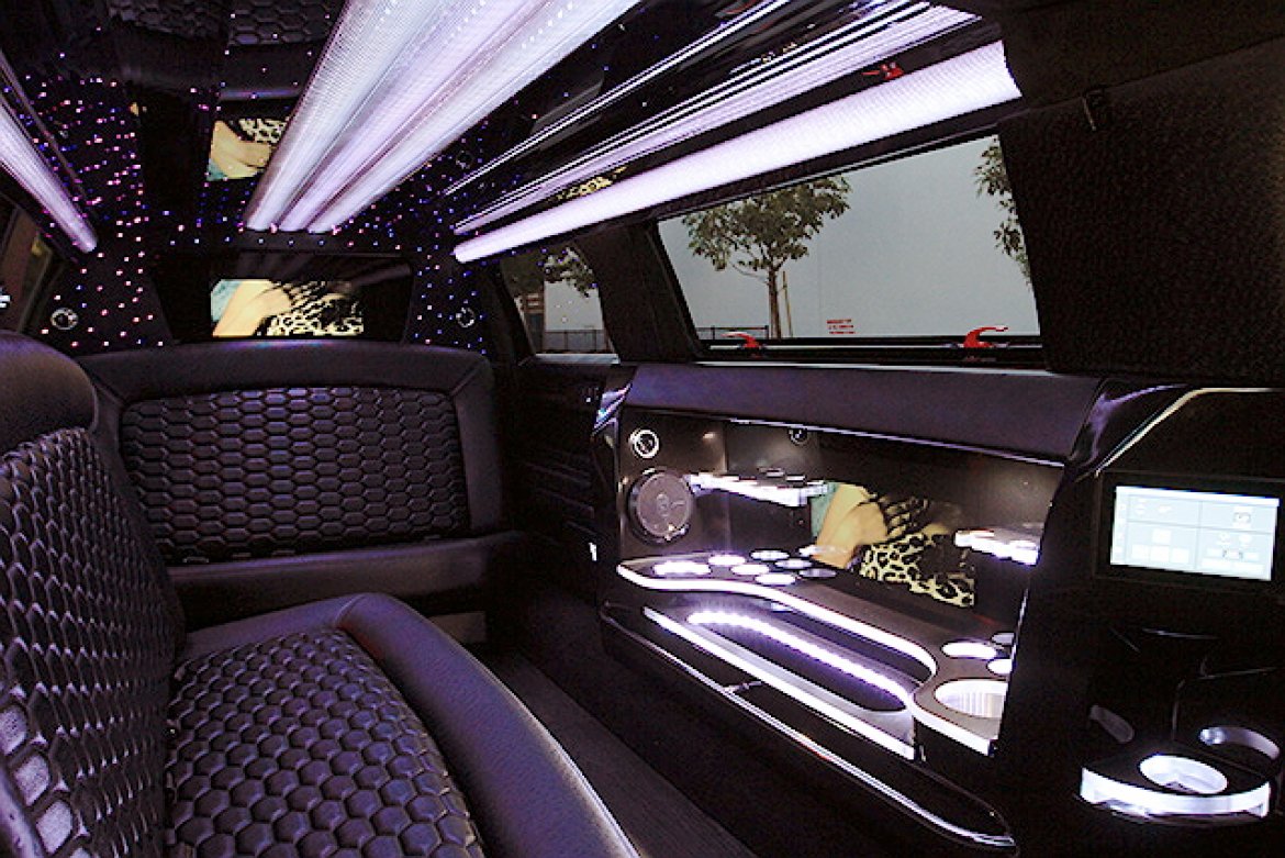 Limousine for Sale in oaklyn, NJ - Photo 11